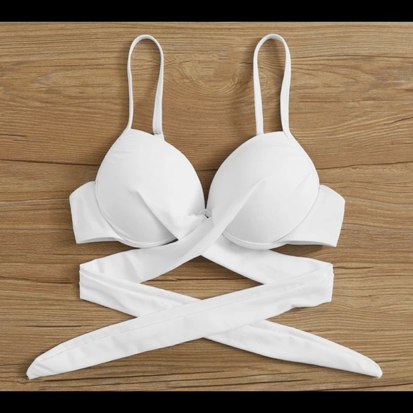 Shien XS white bikini top - Picture 1 of 1